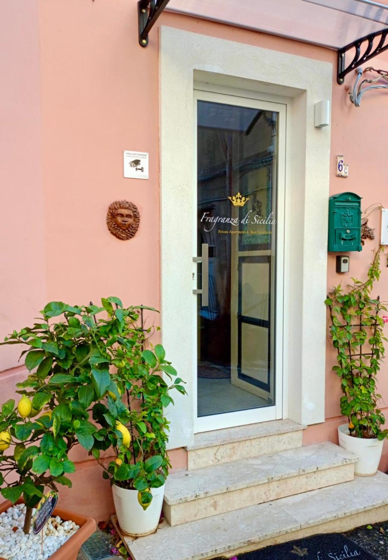 Taormina Center Private Apartments By Fragranza Di Sicilia Buitenkant foto