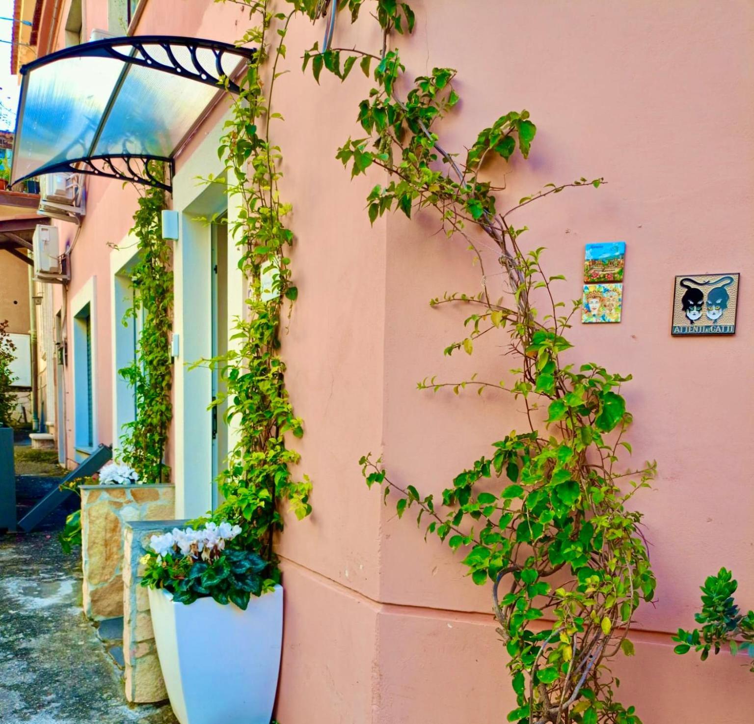Taormina Center Private Apartments By Fragranza Di Sicilia Buitenkant foto